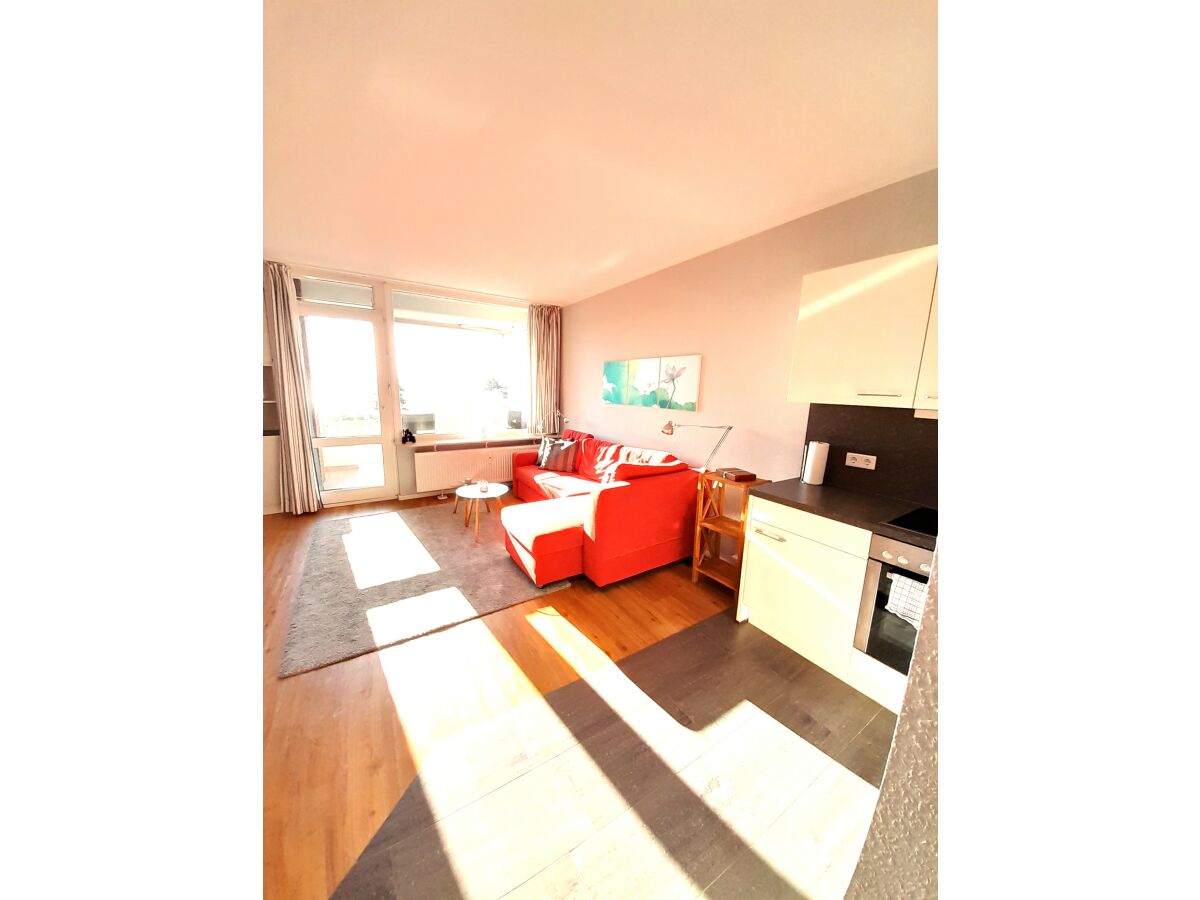 helles und offenes Wohnzimmer