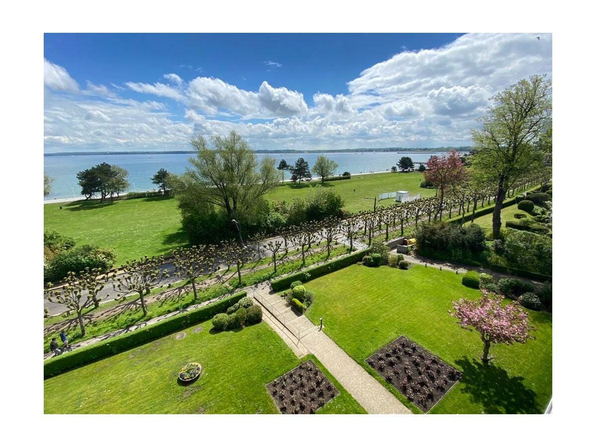 Gartenanlage vor dem Haus