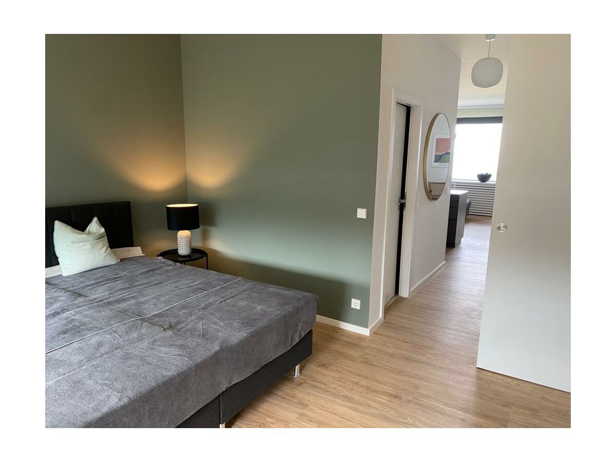 Schlafzimmer mit Schiebetür